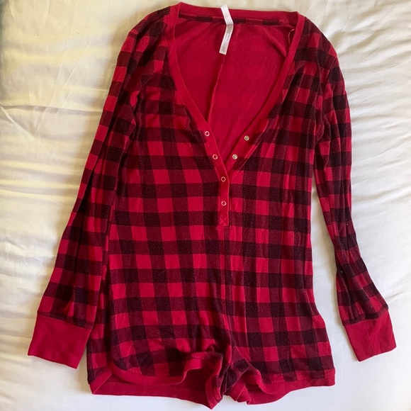 Robe AEROPOSTALE Neuve Avec étiquettes - Taille S - Longueur Longue - Couleur Multicolore - Style A-Line
